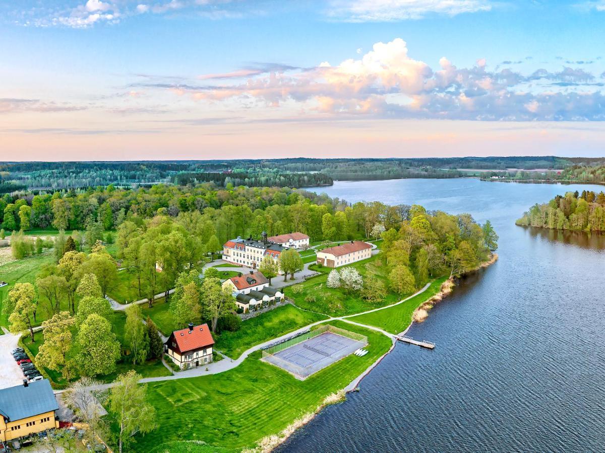 Soedertuna Slott Gnesta Zewnętrze zdjęcie