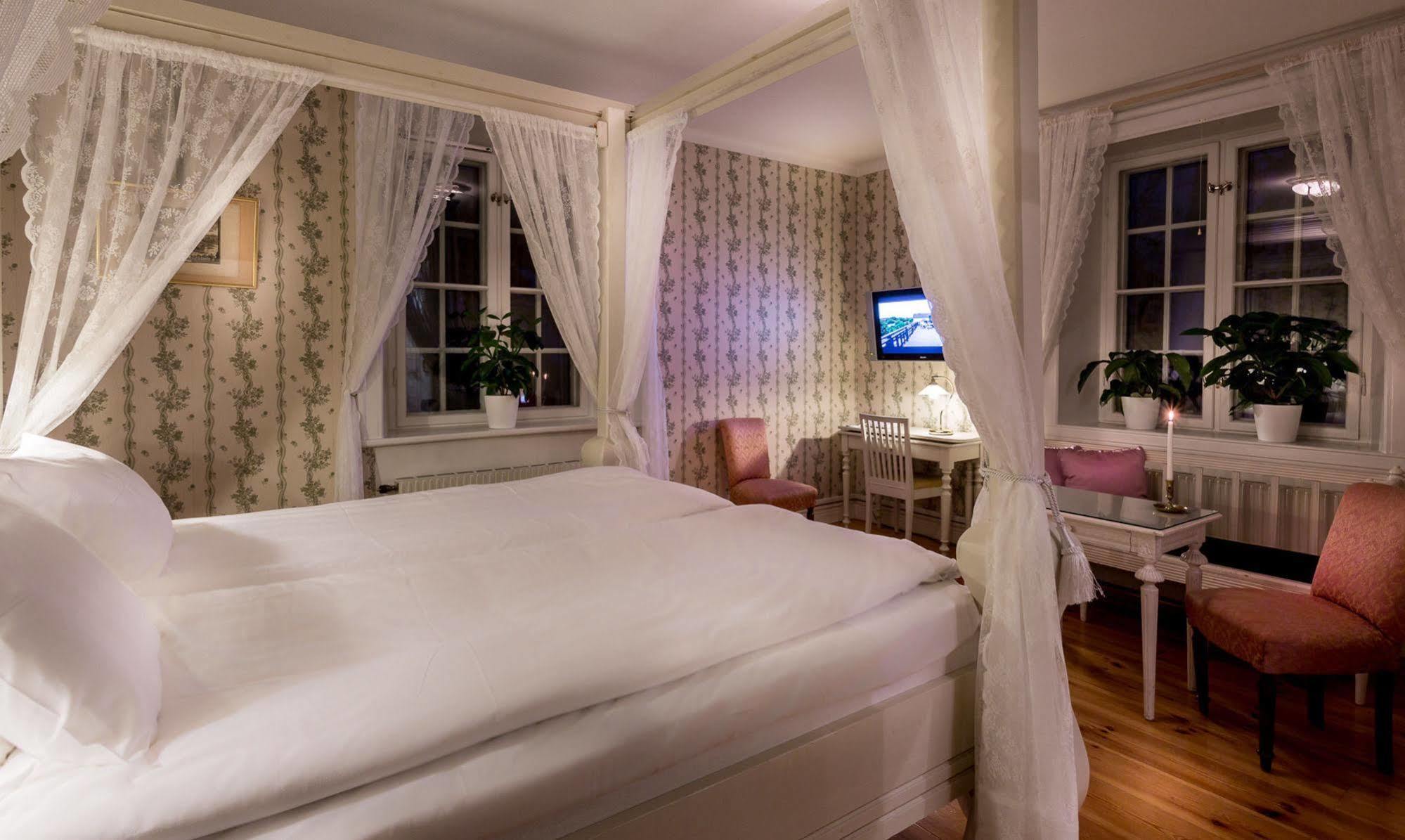 Soedertuna Slott Gnesta Zewnętrze zdjęcie